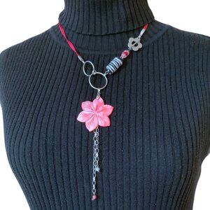3x35$ 🐿 🍁 CREATION - Flower 🌺 necklace with pink ribbons, side attach, beads